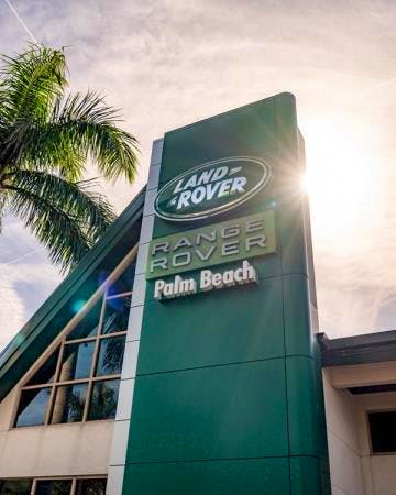 Land Rover Palm Beach